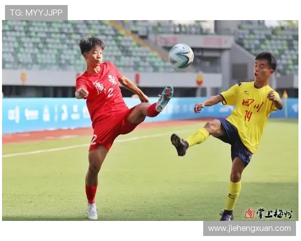 中国足球明星有哪些值得关注的人物与他们的成就分析