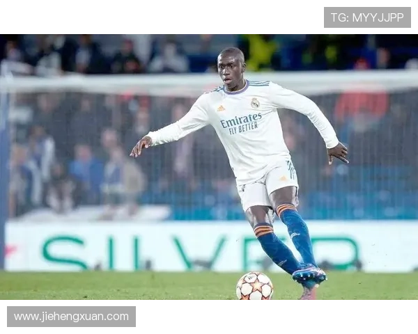 全球足球明星盘点他们来自哪些国家和地区的精彩表现